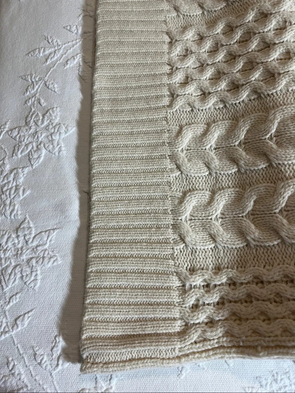 JJill Lambswool Women’s Cream Cable Knit Sweater